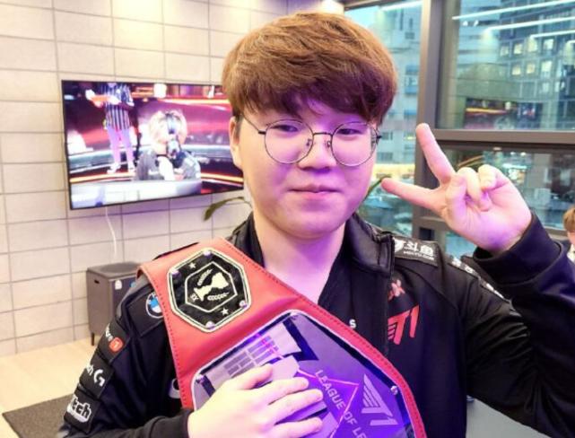 力的再次肯 力的再次肯